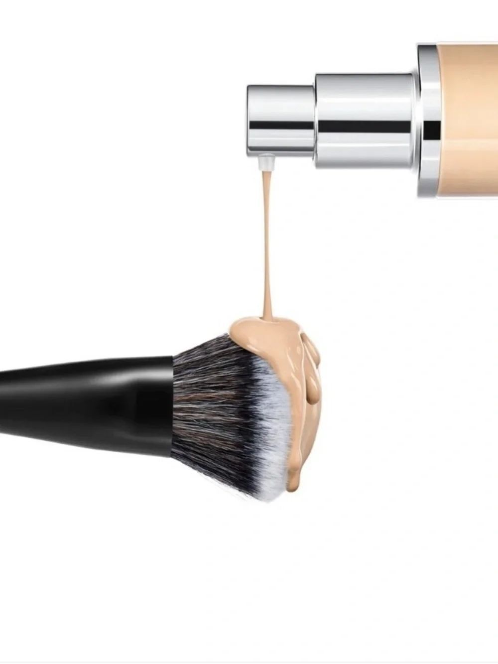 Makeup by Mario F4 Dual-Ended Foundation & Face Brush. - Picture 5 of 6